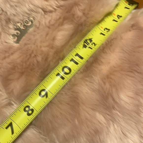 NEW DISNEY PRINCESS GIRL’S HOLIDAY FUR COAT JACKET BOLERO BLUSH BABY PINK BARBIE - Picture 11 of 15